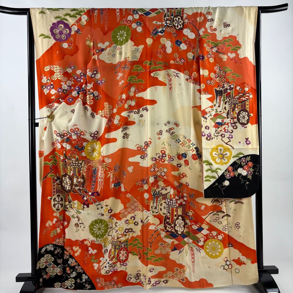 振袖 身丈165.5 cm 裄丈65 M 袷 御所車 草花 金糸 金彩 オレンジ 正絹 秀品