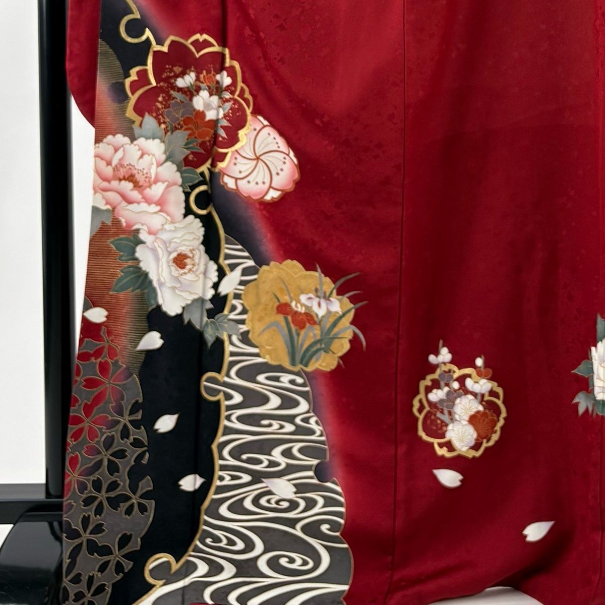 振袖 身丈172 cm 裄丈68 L 袷 牡丹 桜 金彩 染め分け 赤 正絹 秀品
