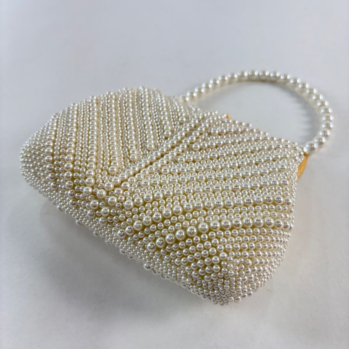 優品 パール調バッグ