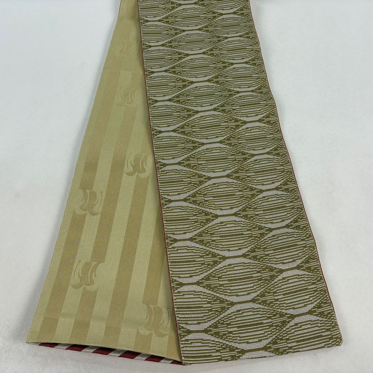 半幅帯 優品 ペンギン 斜縞 山吹茶色 化繊