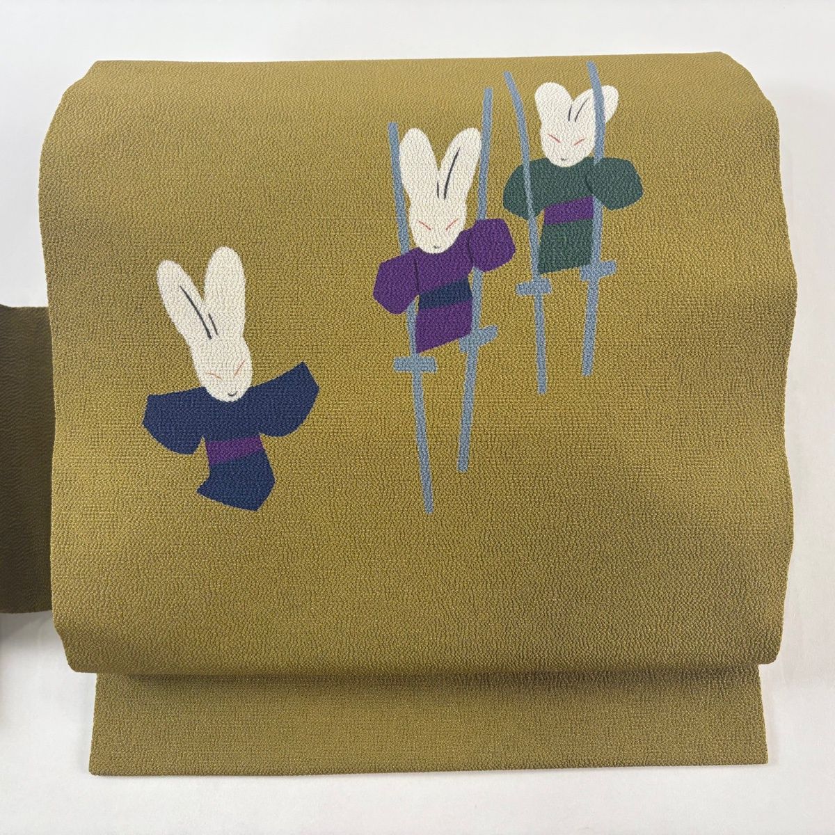 名古屋帯 名品 やまと うさぎ 竹馬 縮緬 鶯色 正絹