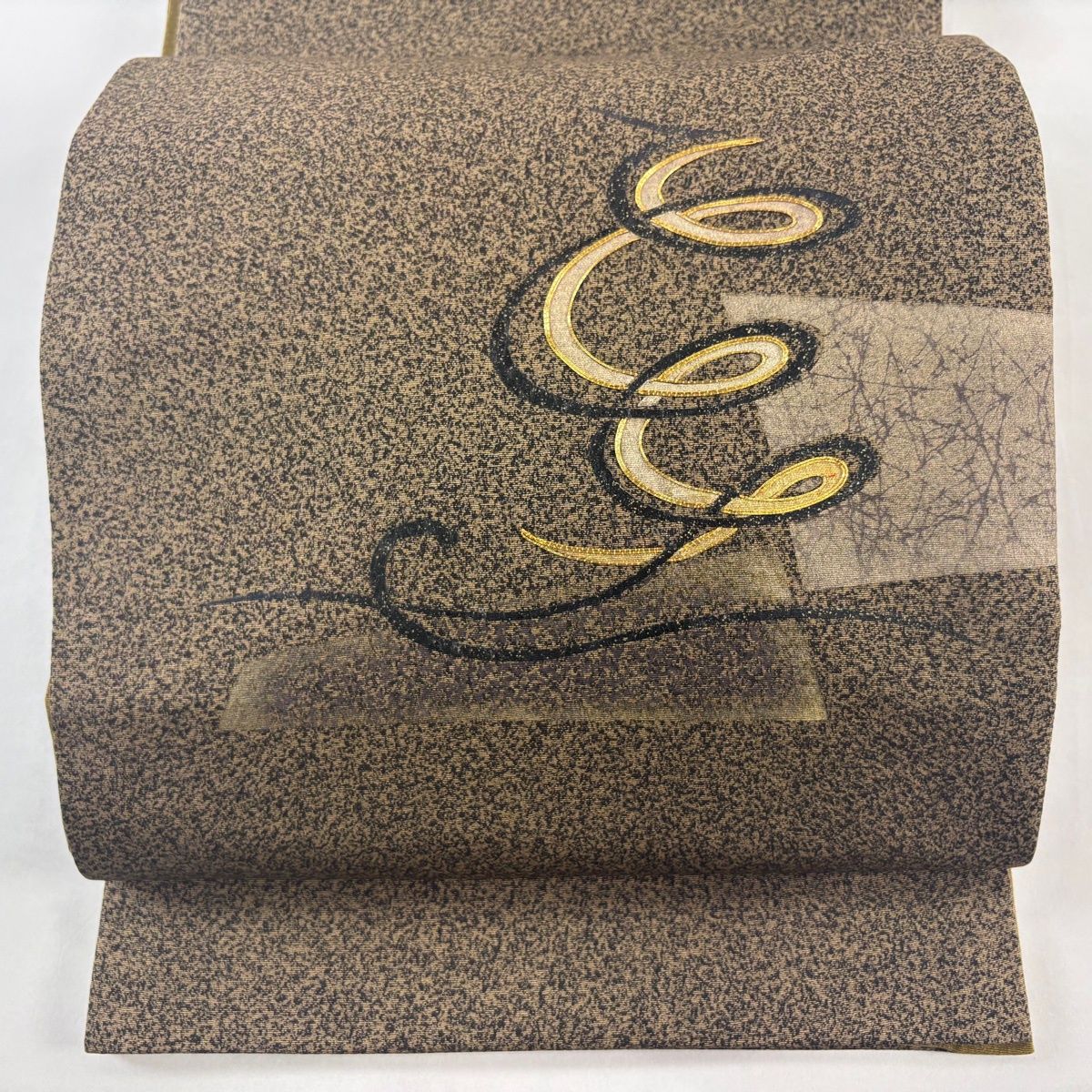 袋帯 名品 幾何学模様 金糸 金彩 茶色 お太鼓柄 正絹