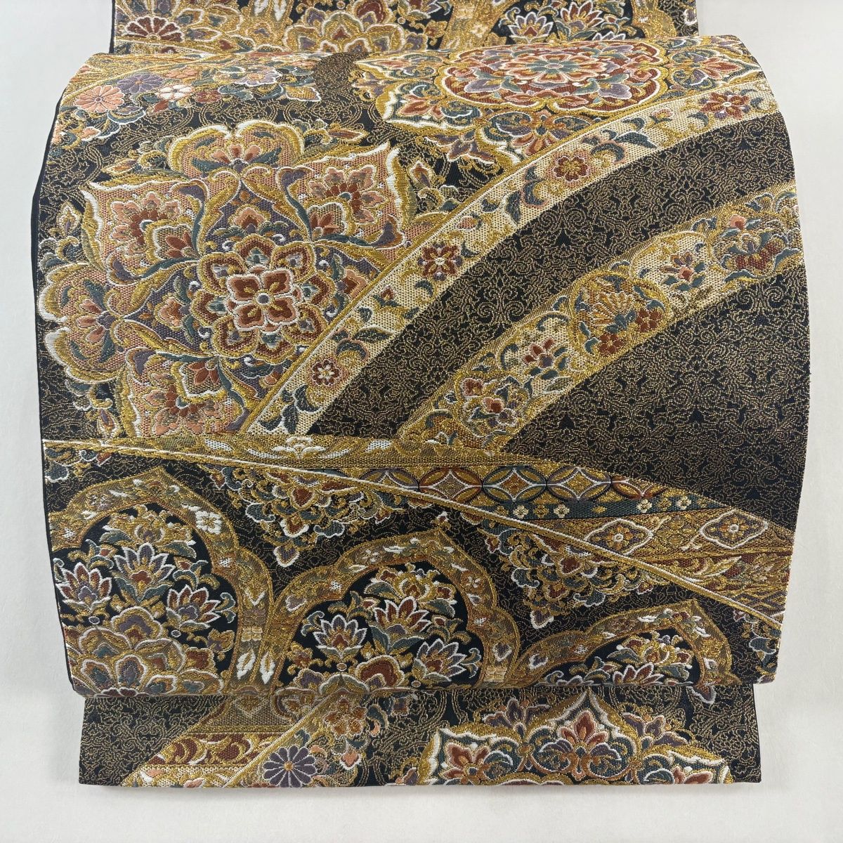 袋帯 名品 壱阡弍百皇織 華文 草花 金糸 箔 黒 六通 正絹