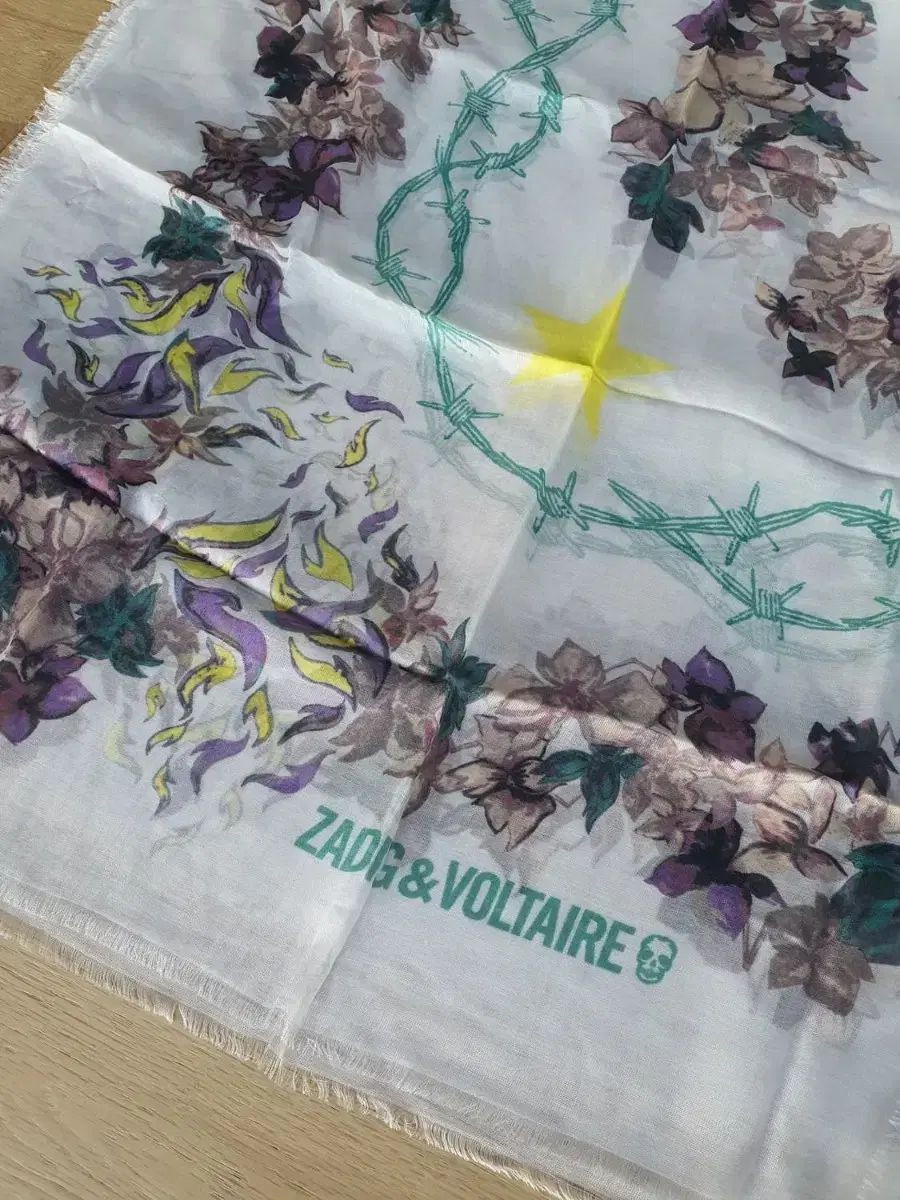 モダール スカーフ