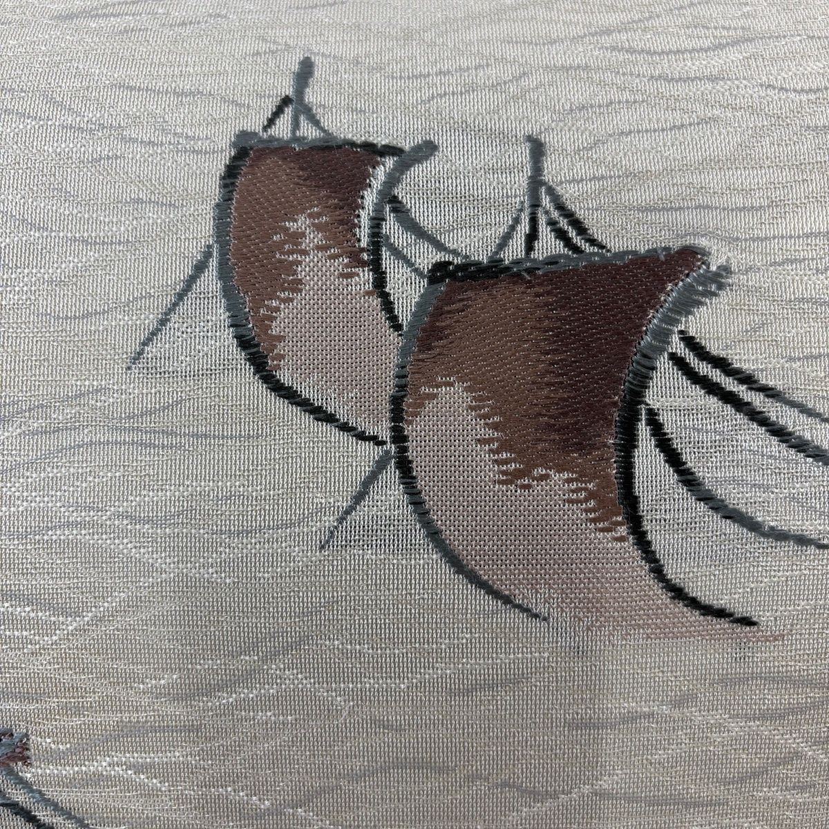 袋帯 名品 川島織物 落款 夏帯 舟の帆 波 銀通し 灰色 六通 正絹