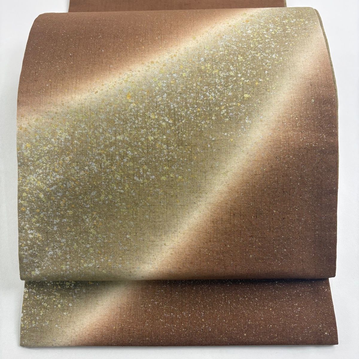 袋帯 名品 五月みどり 落款 紬地 幾何学模様 金銀彩 ぼかし 茶色 お太鼓柄 正絹