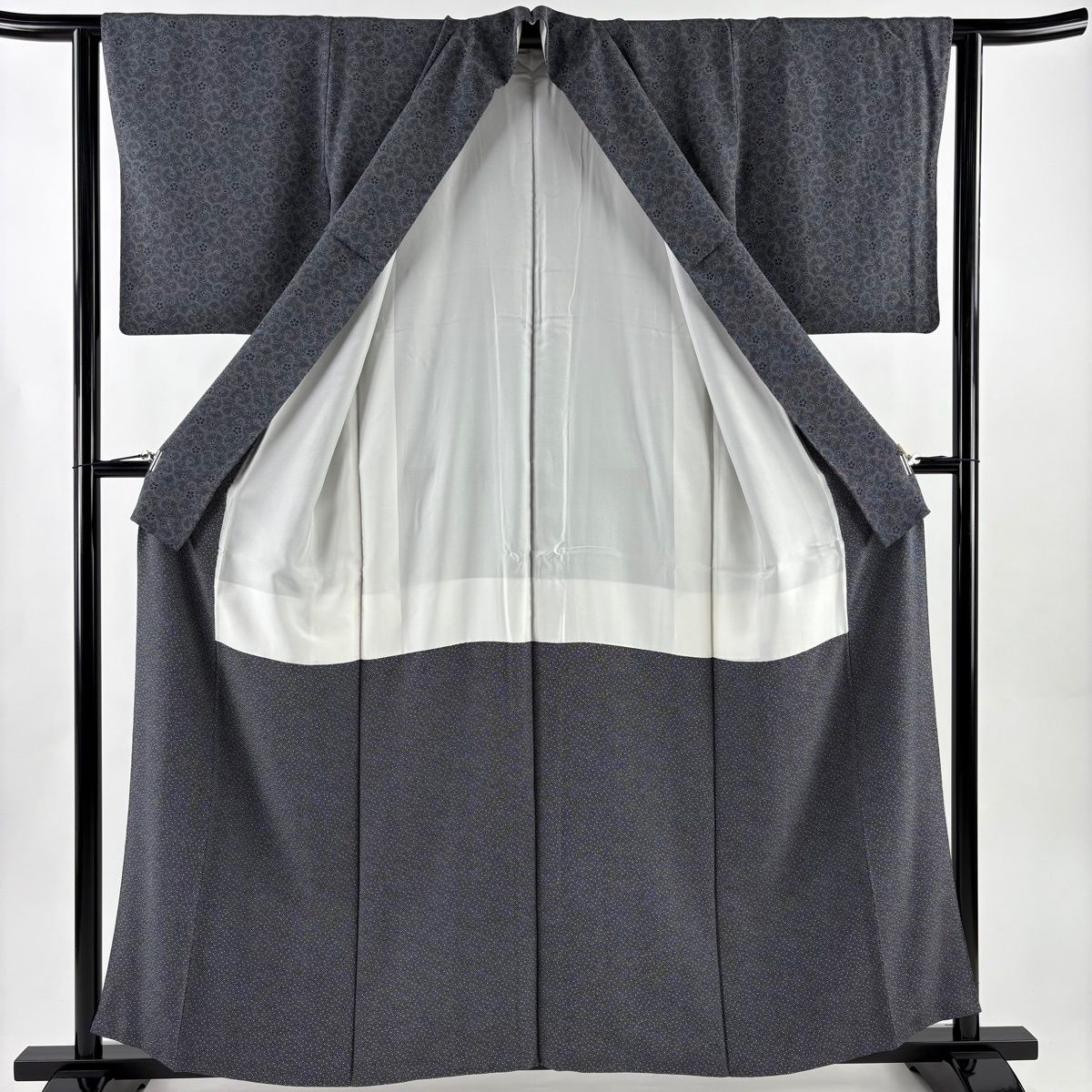  江戸小紋 身丈159 cm 裄丈63 S 袷 落款 花唐草 墨色 正絹 名品 小紋 着物