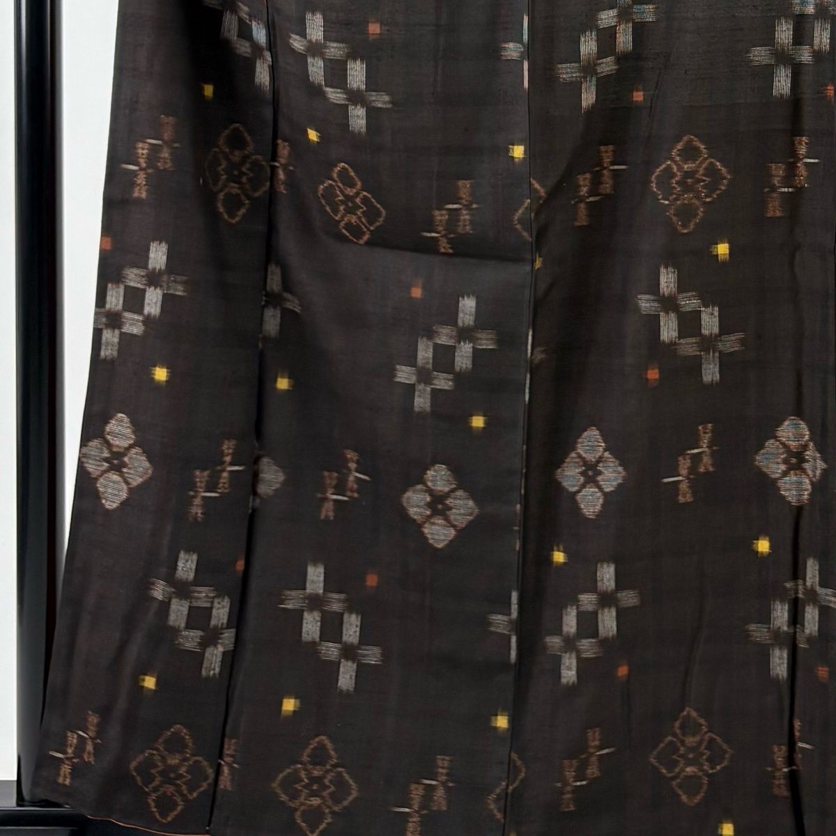 紬 身丈159.5 cm 裄丈63 S 袷 トンボ 十字絣 焦茶色 正絹 名品