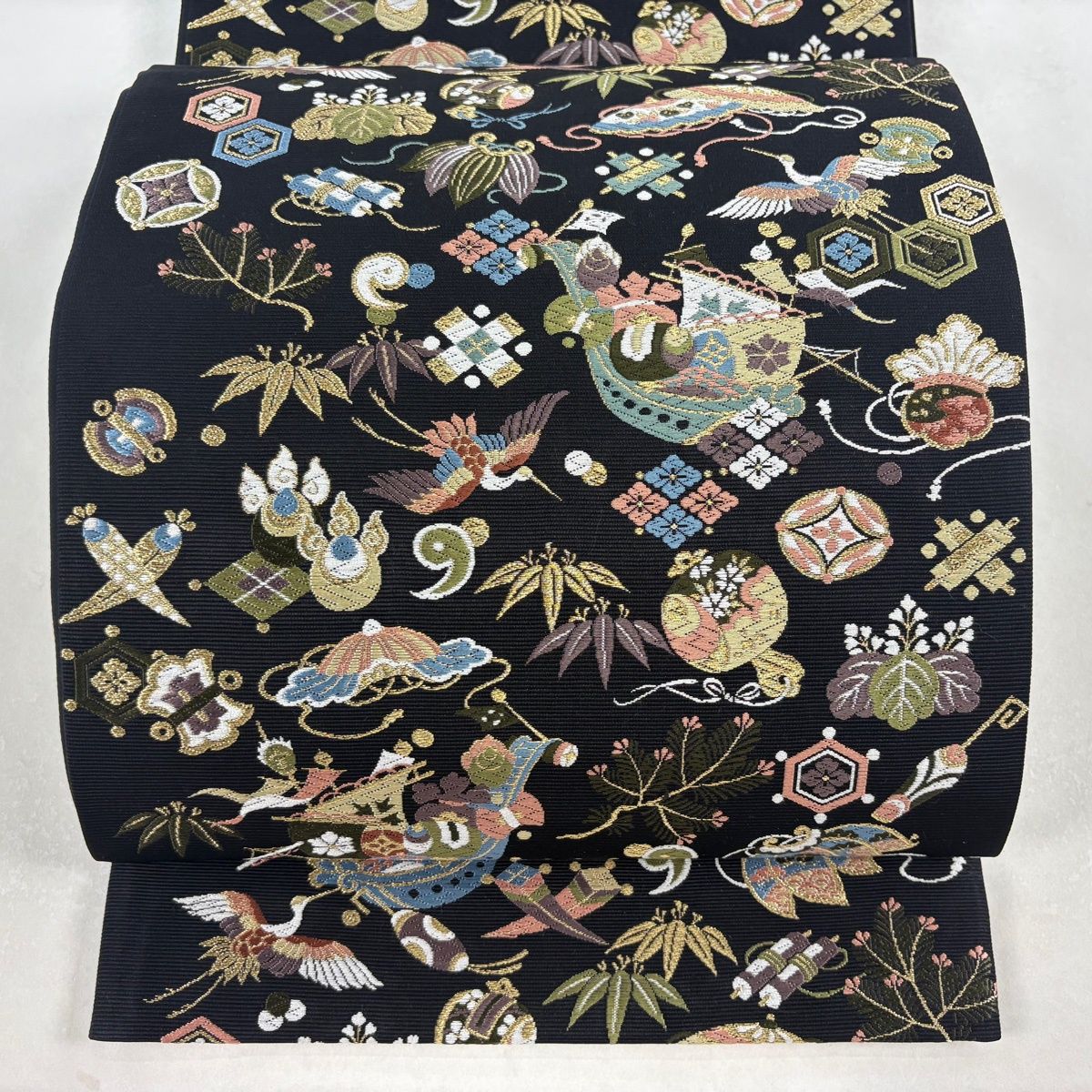 袋帯 宝来船 鶴 松竹 唐織 金糸 黒 六通 正絹