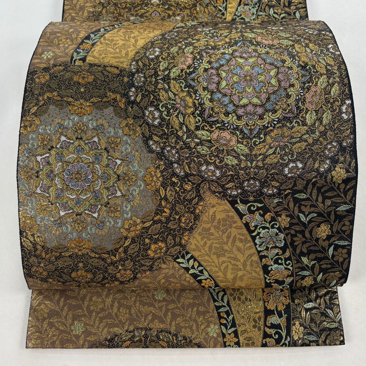 袋帯 長嶋成織物 落款 異国華文 草花 箔 金糸 黒 六通 正絹