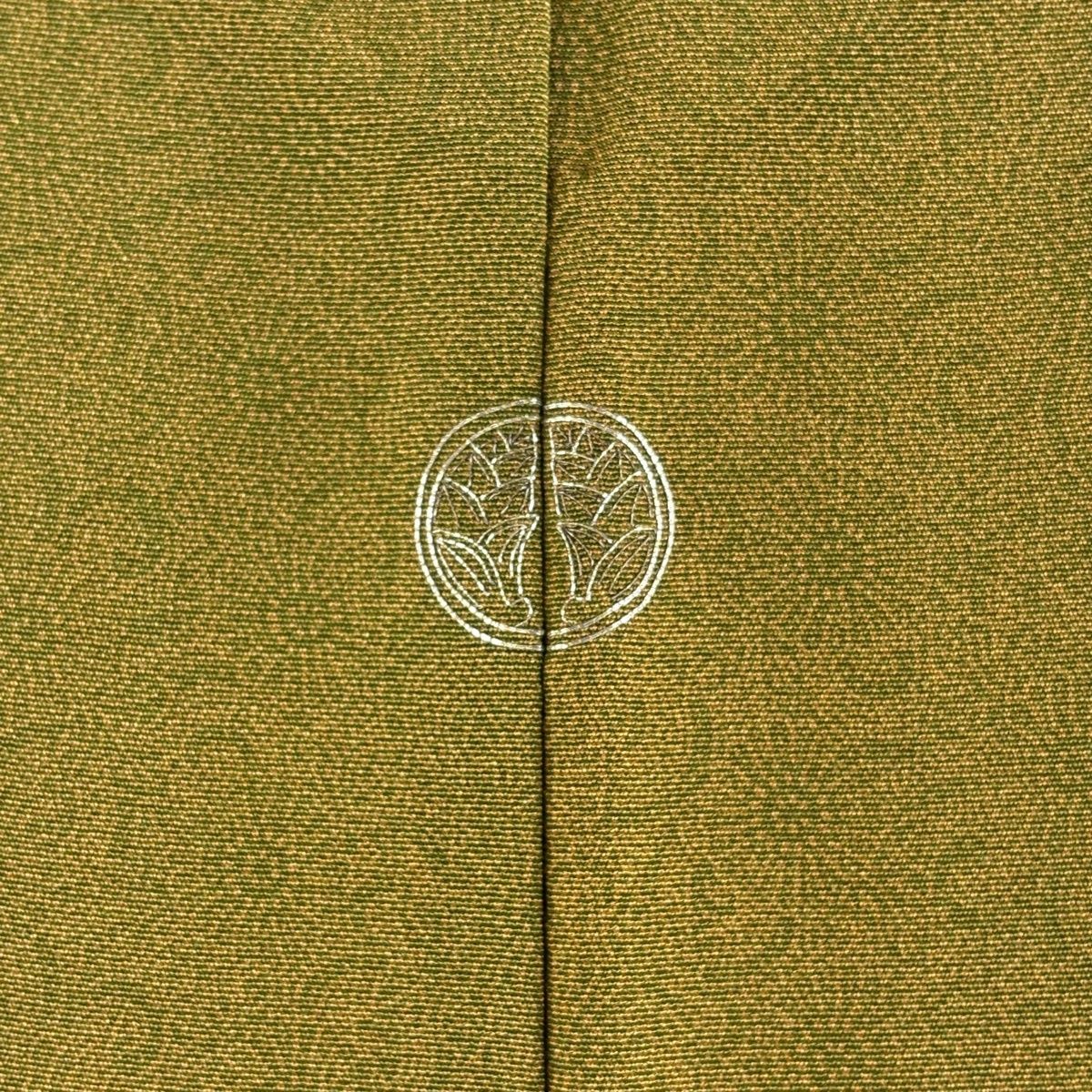  江戸小紋 身丈155.5 cm 裄丈65.5 M 袷 人間国宝 中村勇二郎 落款 古代菊 茶緑色 正絹 一つ紋 小紋 着物