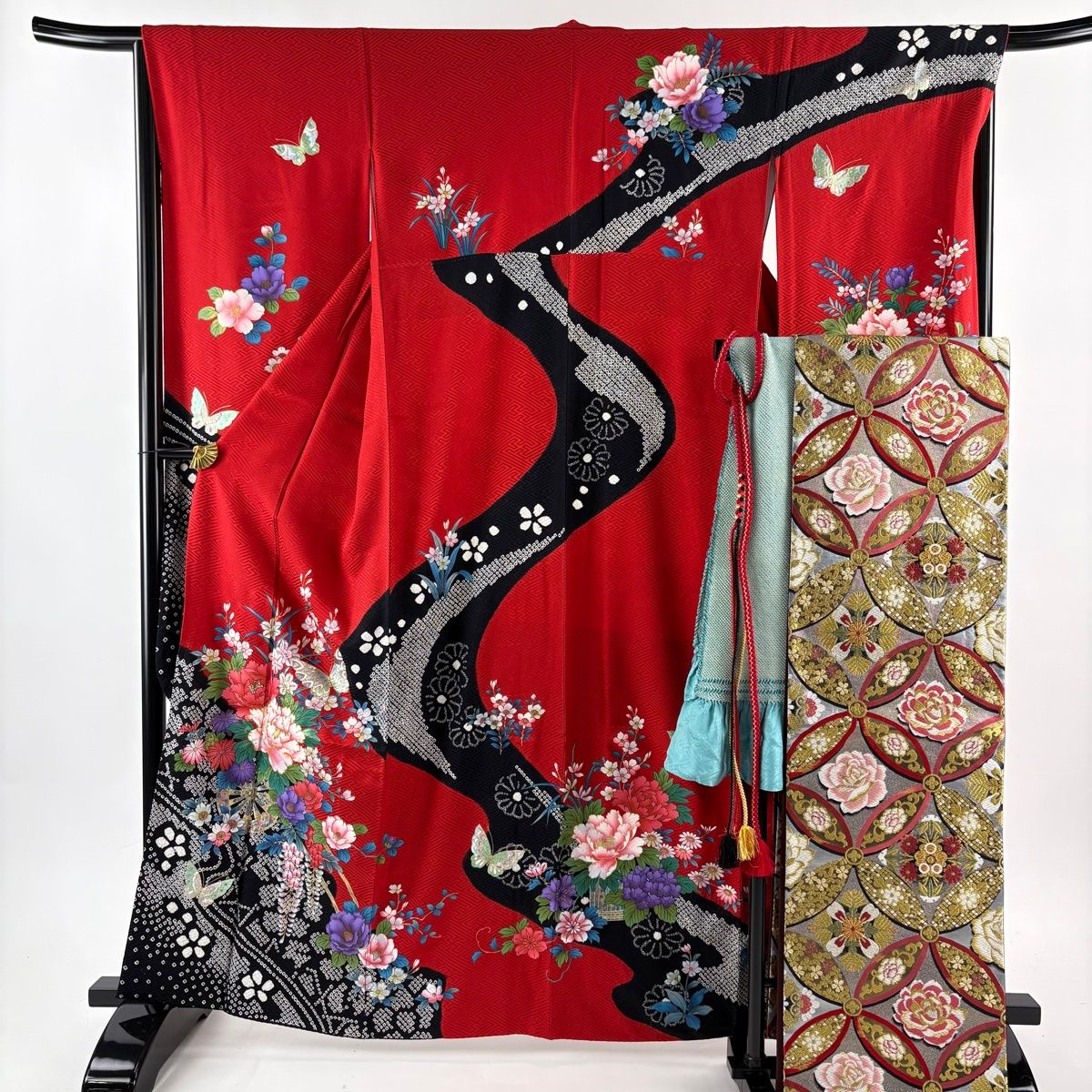 振袖 身丈161 cm 裄丈67 M 袷 袋帯フルセット 花車 蝶 金糸 金銀彩 赤 正絹 秀品