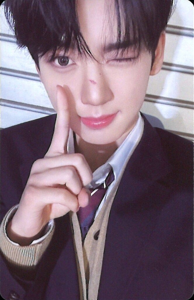 ZEROBASEONE YU JIN MELTING POINT DIGIPACK ver. トレーディング