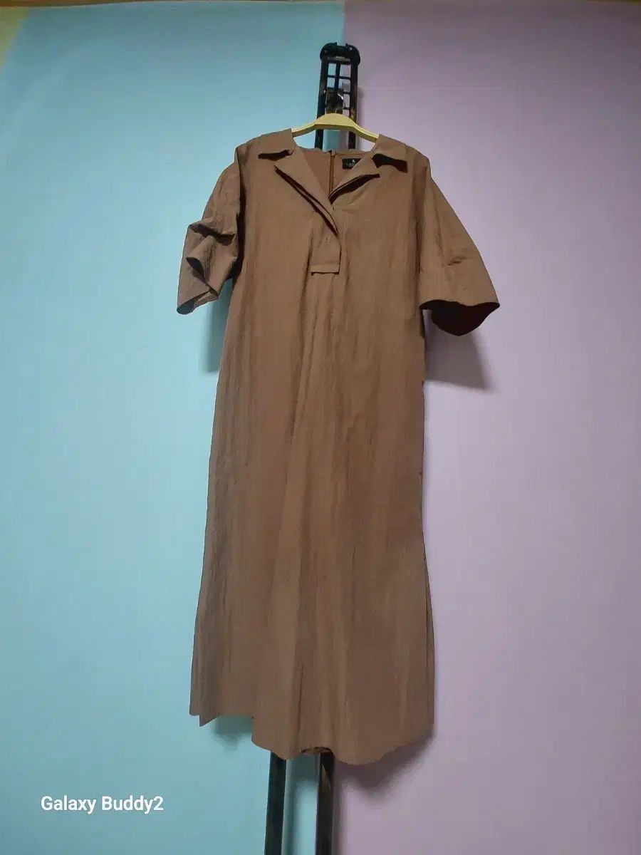 LADINI カラーネック Long ONE PIECE ブラウン82