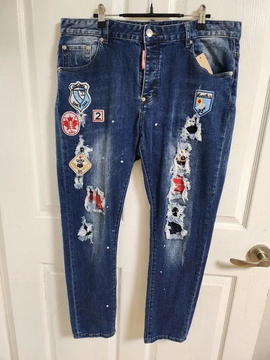 36 ディースクエアード2 パッチ デニム ズボン