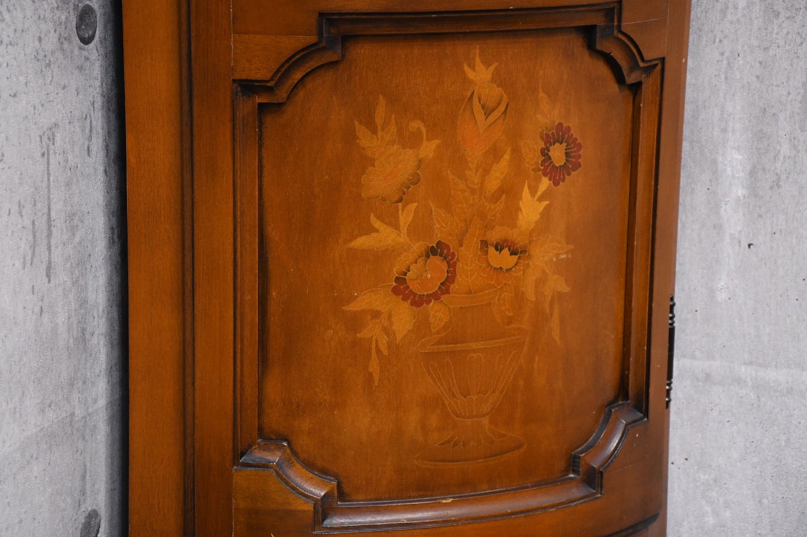 ELC34 イタリア製 象嵌細工 コーナーキャビネット 鍵付き コーナー