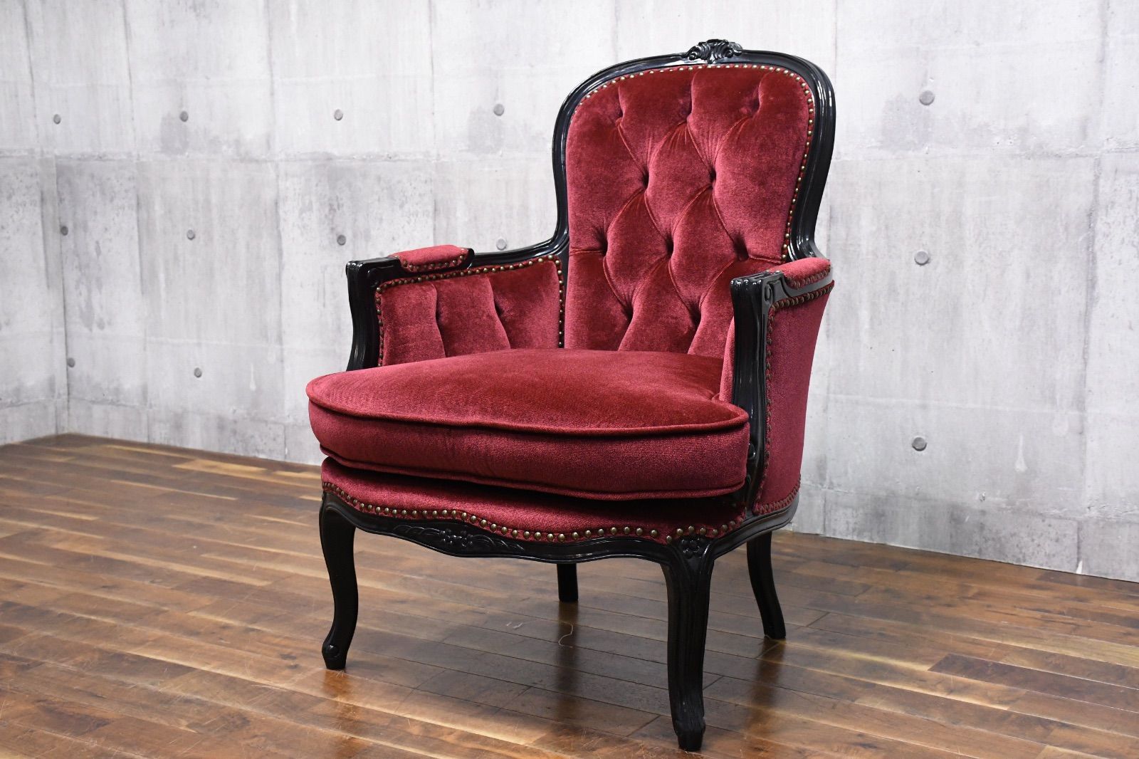 ELC 44 ロココ調 猫脚 ボタンダウン 1人掛けソファ アームチェア 単鋲打ち ベルベット シングルソファ フレンチスタイル 1 Pソファ 猫足