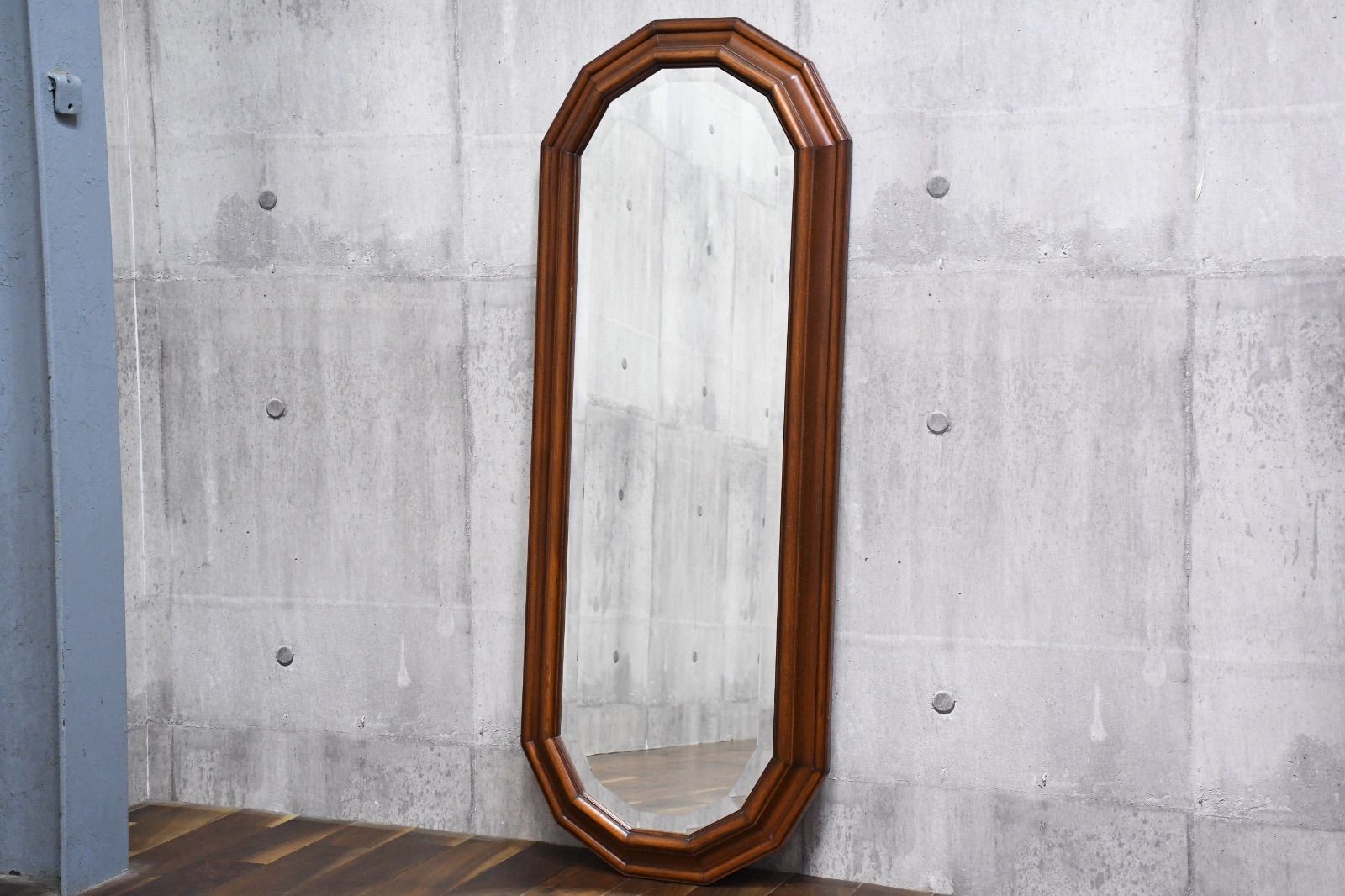 EKC 91 イタリア製 ITALY ウォールミラー 木製 姿見 壁掛けミラー 壁掛け鏡 クラシックモダン 玄関鏡 全身鏡 アンティーク調 輸入家具