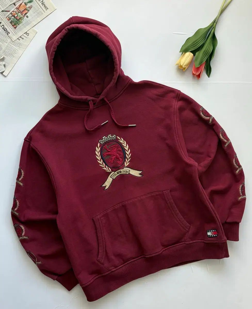 TOMMY JEANS トミー ジーンズ クレスト オーバーサイズ フーディー Tシャツ