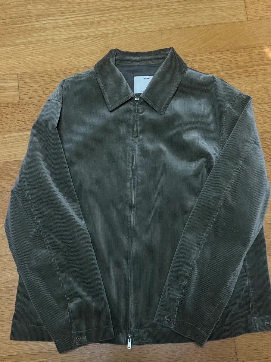 3 ポッタリー コーデュロイ ドリズラージャケット ライトカーキ