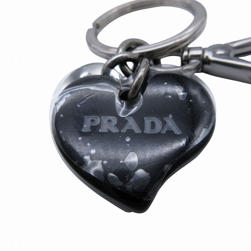 美品 プラダ キーホルダー チャーム キーリング ブラック ストーン ハート 美品 PRADA プラダ ロゴ入り ハート キーホルダー バッグチャーム
