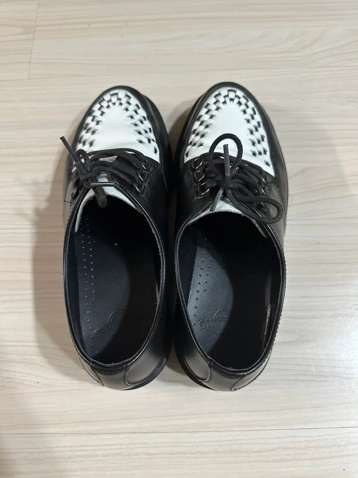 280 DR. MARTENS ドクターマーチン 벡 クリーパー ローファー 白