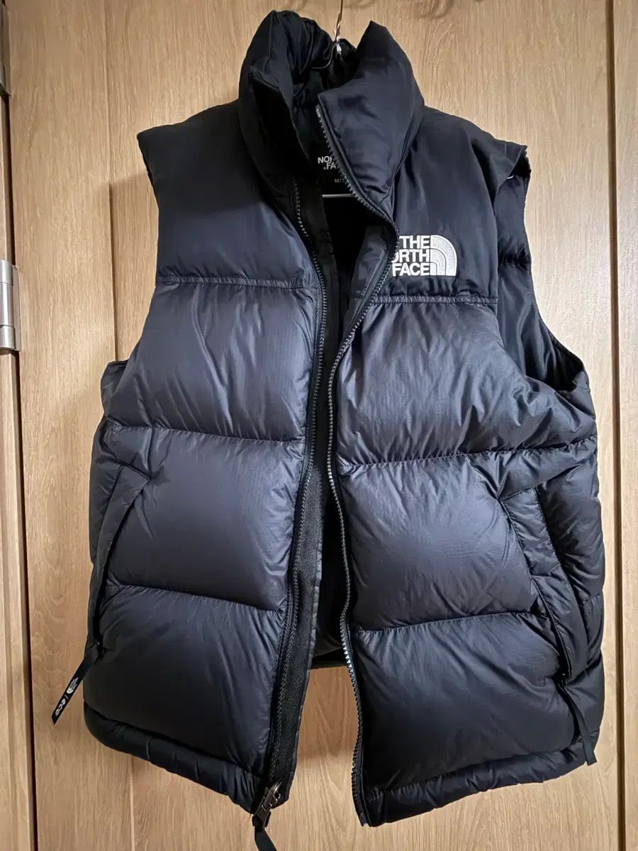 THE NORTH FACE ザノースフェイス 黒 ダウン ベスト M
