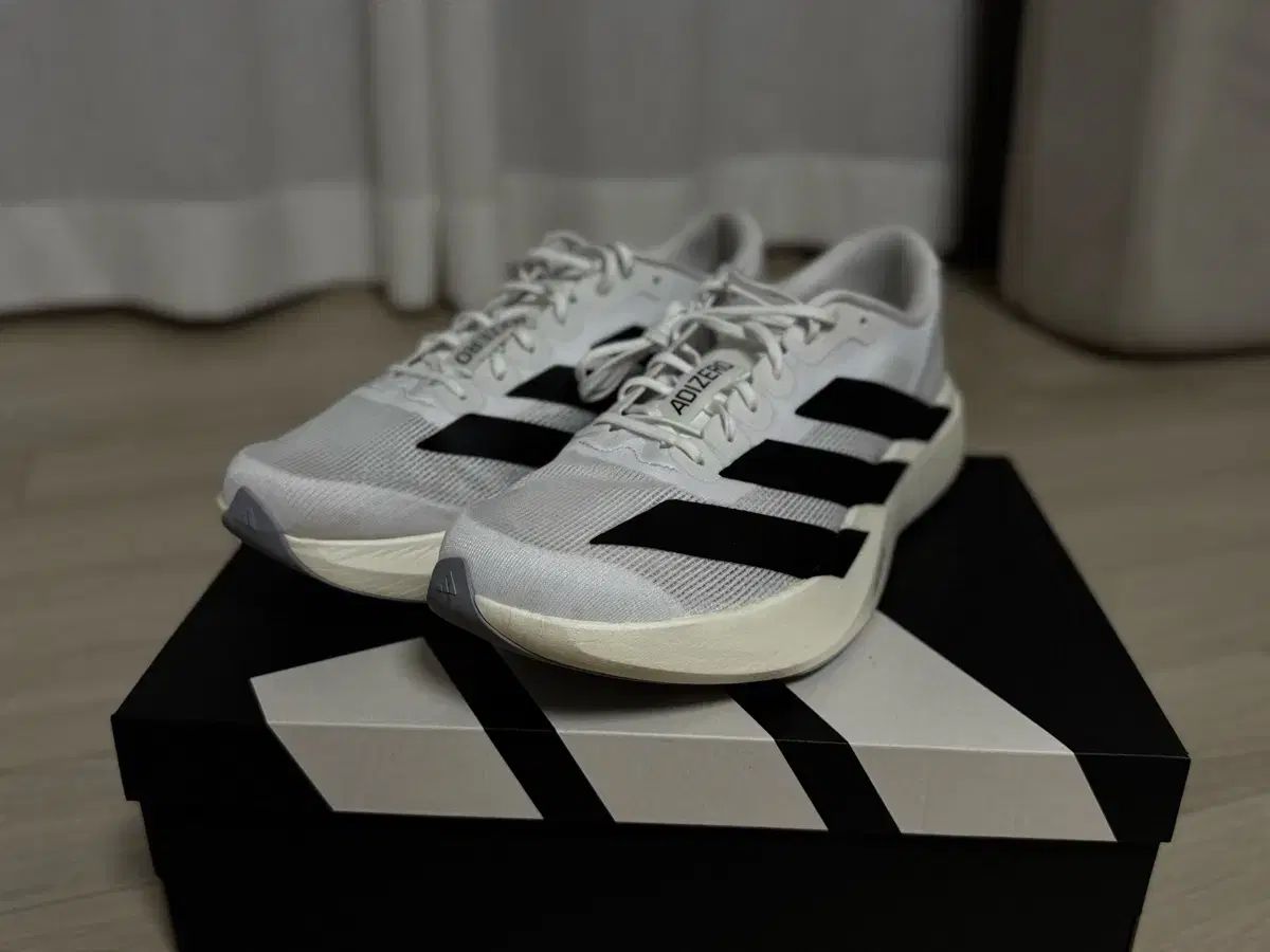 アディダス evo sl エボ スル 295