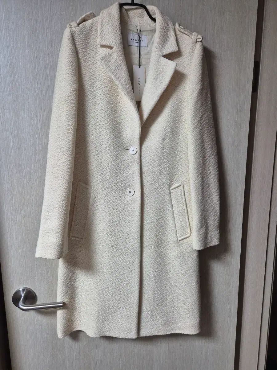 サンドロ アイボリー ウールコート Sandro