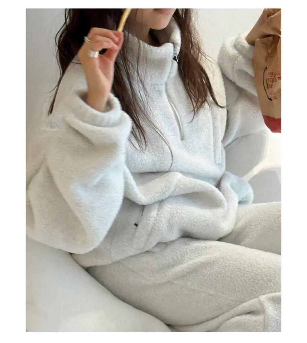 マークドリーフリース セットアップ オートアイボリー カラー