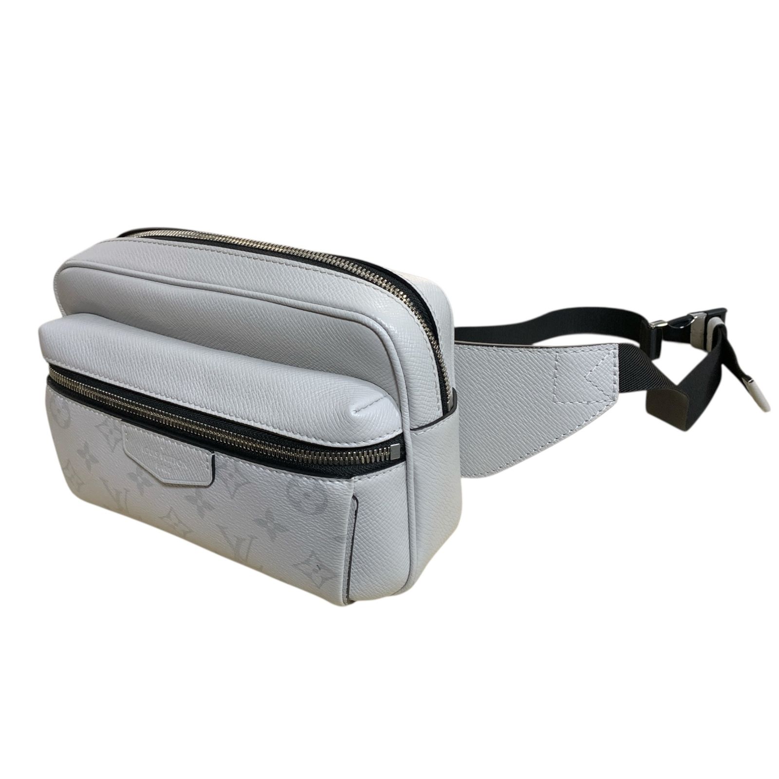 ◆ ルイ ヴィトン LOUIS VUITTON タイガラマ バムバッグ ボディバッグ M 30247 ホワイト モノグラム アウトドア 品◆