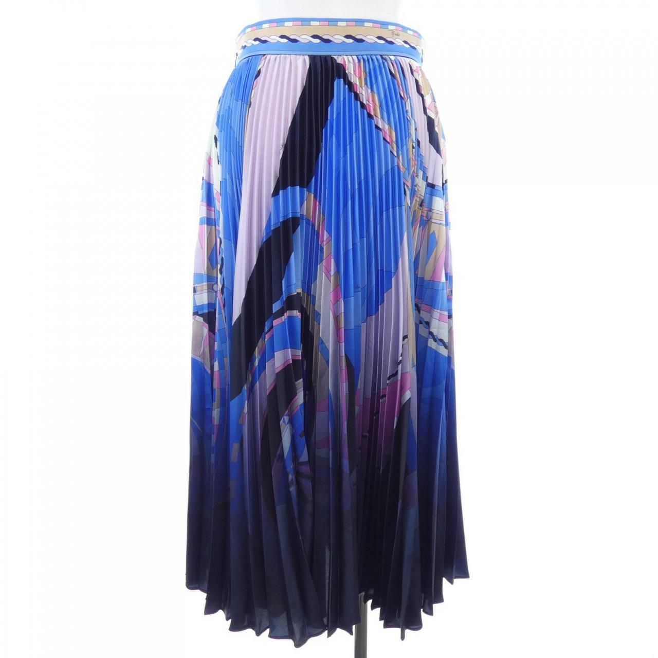 定価6万　エミリオプッチ　スカート エミリオプッチ トップス スカート セットアップ 美品◇エミリオプッチ