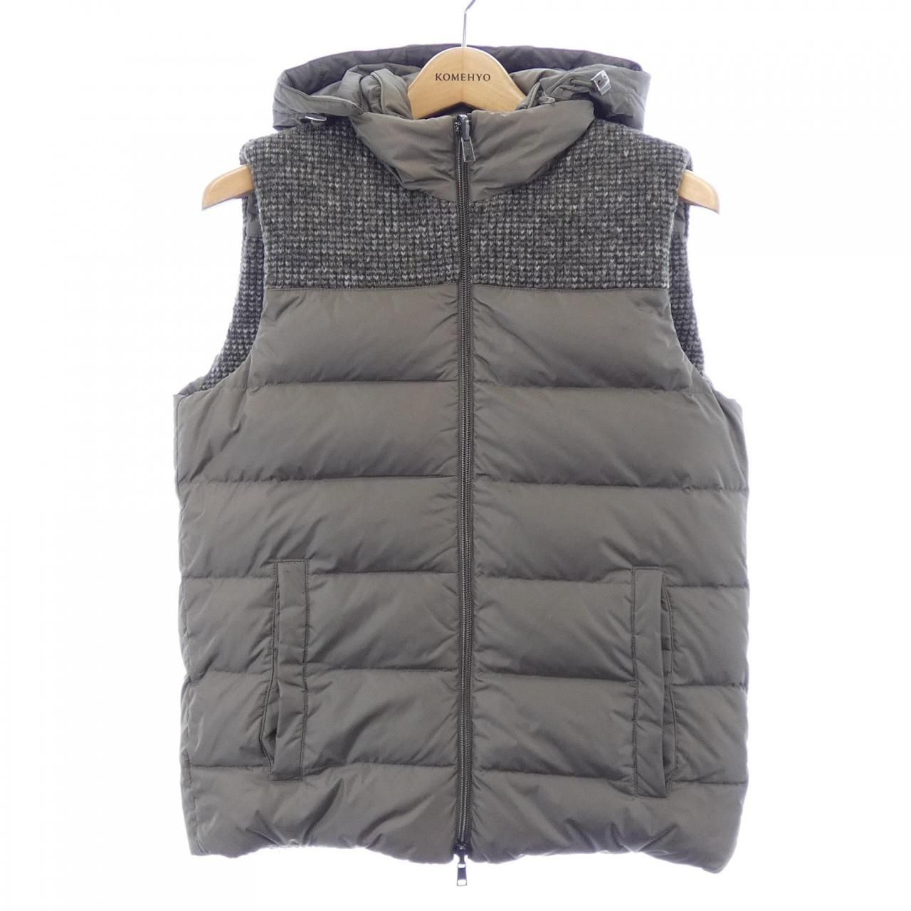 ヘルノ Herno PI 0152 U ダウンベスト