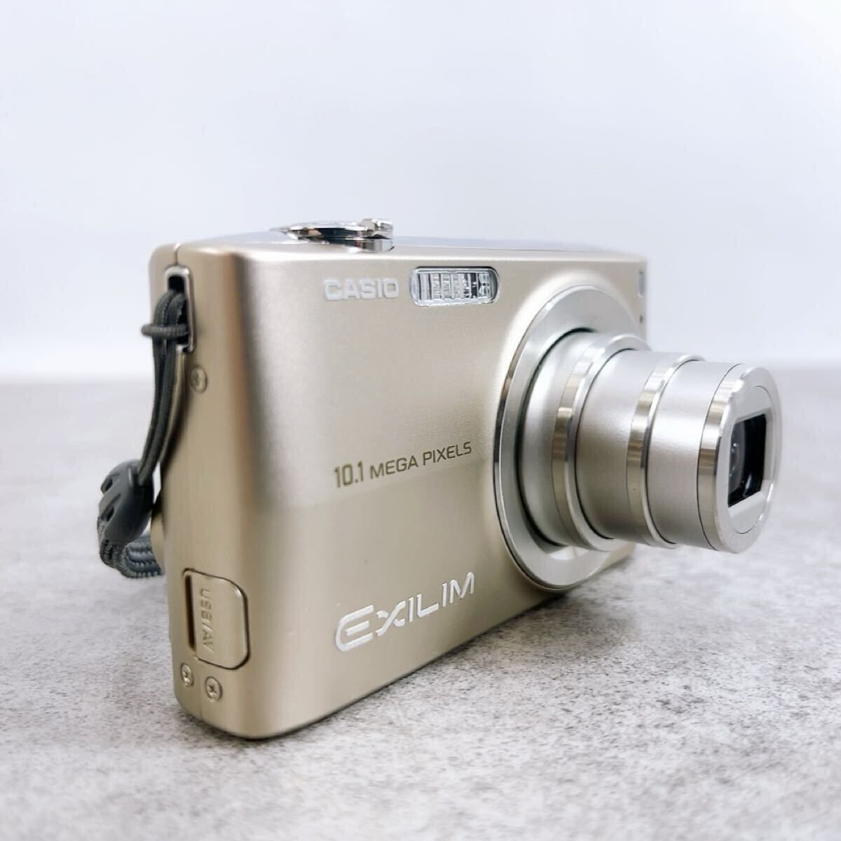 H-441 CASIO EXILIM EX-Z200 ゴールド 動作品 コンパクトデジタル