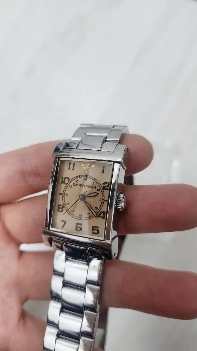 アルマーニ レディース