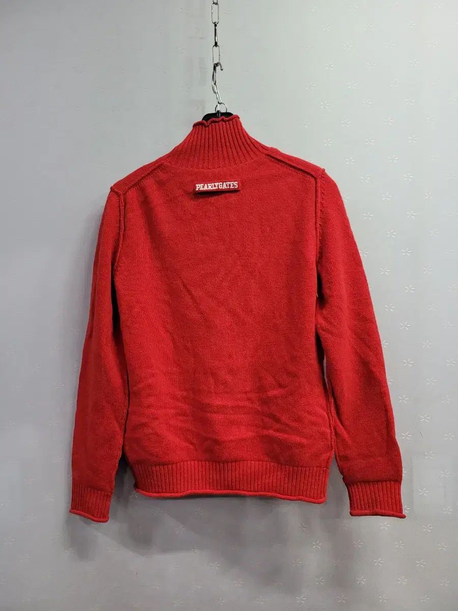 パーリーゲイツ 赤色 ニット 防風セーター - メルカリ