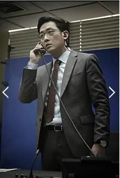 モンブラン ジョンウ JUNG WOO ベルト リバーシブル ブラック ブラウン サイズ 32まで