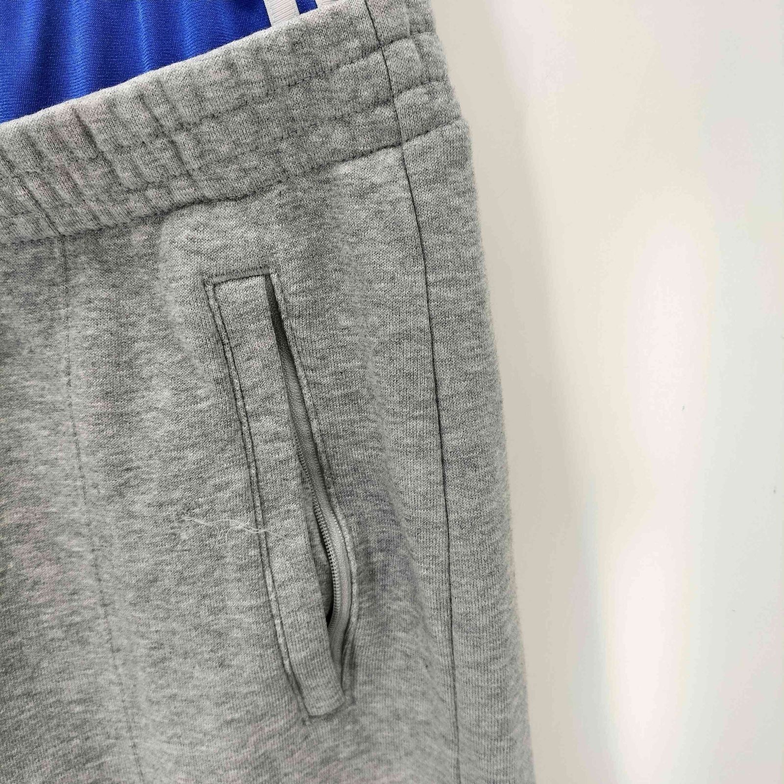 アディダス adidas