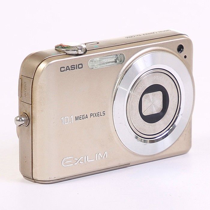 シャンパンゴールド