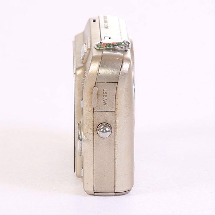 シャンパンゴールド