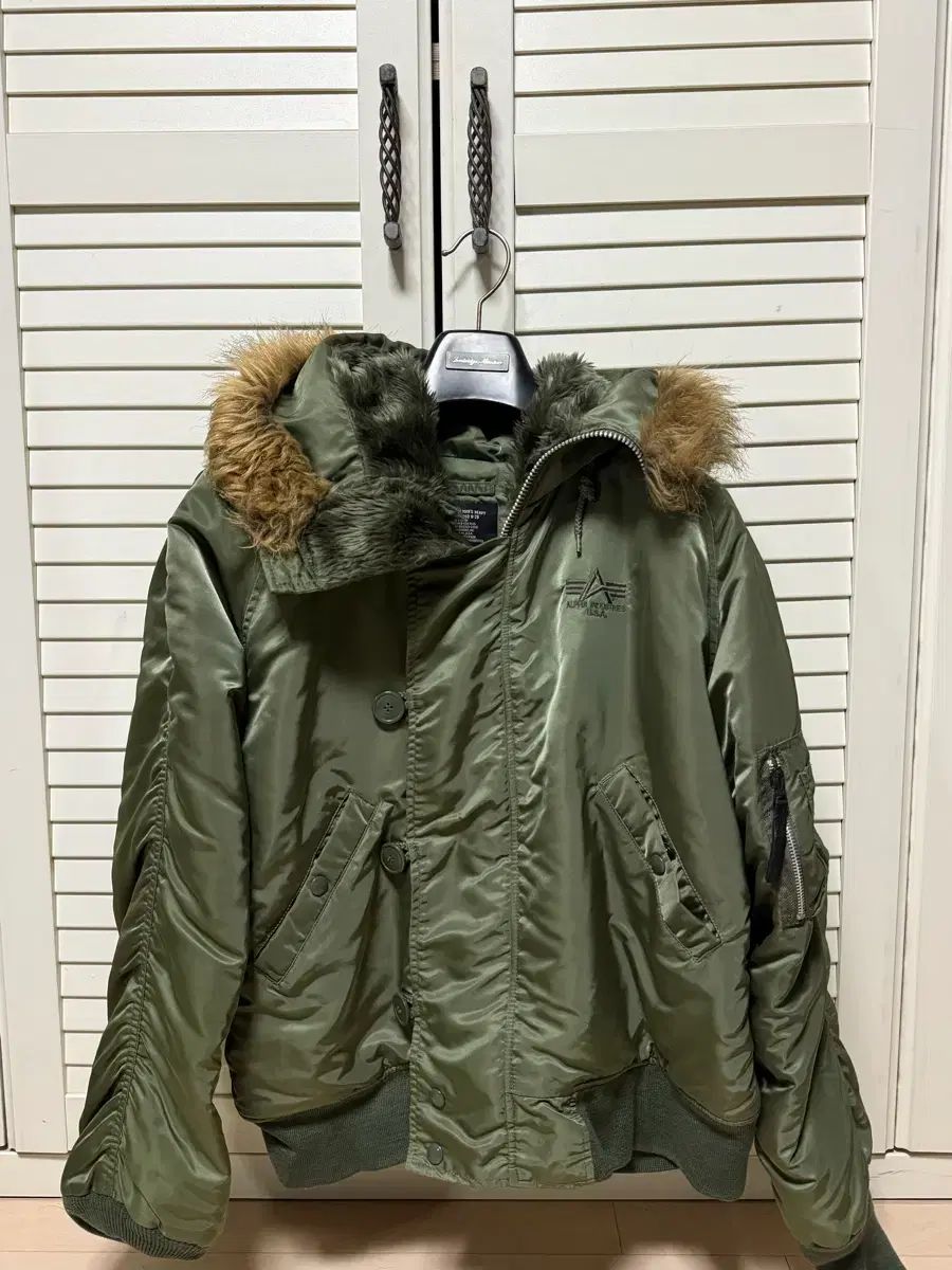 アルファ インダストリーズ n 2 b セージ グリーン カーキ