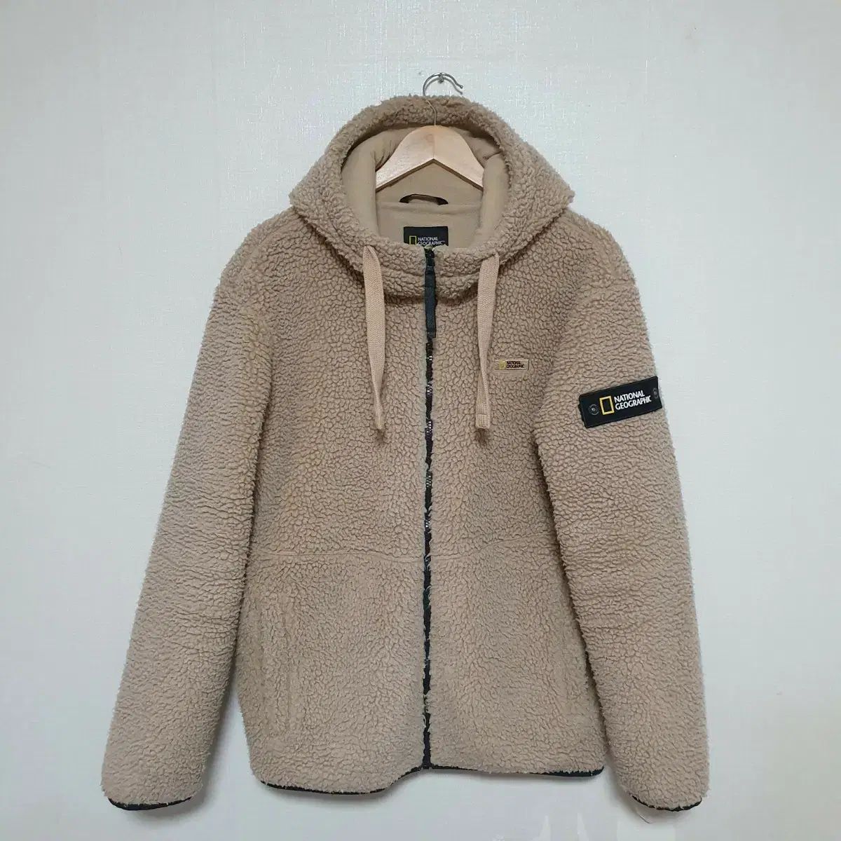 ナショナルジオグラフィック ブークレ フリース ジップアップ ベージュ XL