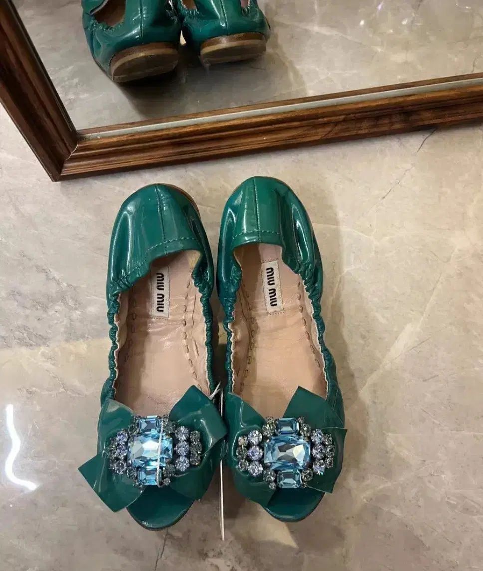 ミュウミュウ エメラルド リボン 装飾 フラット シューズ 36