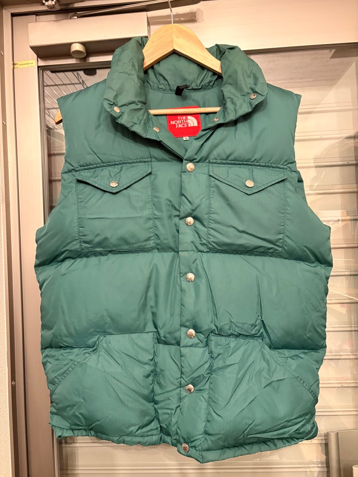 THE NORTH FACE ノースフェイス ダウンベスト 赤タグ Mサイズ グリーン系