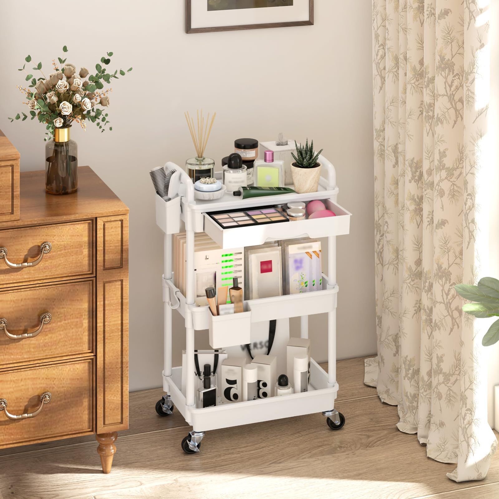 仕切板付き 収納カップ