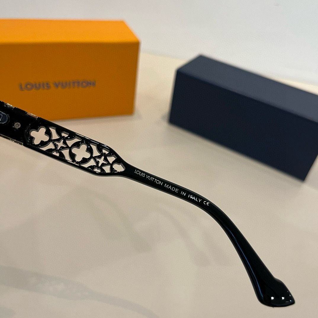 大人気の限定☆極美品 LOUIS VUITTON ルイヴィトン レディース