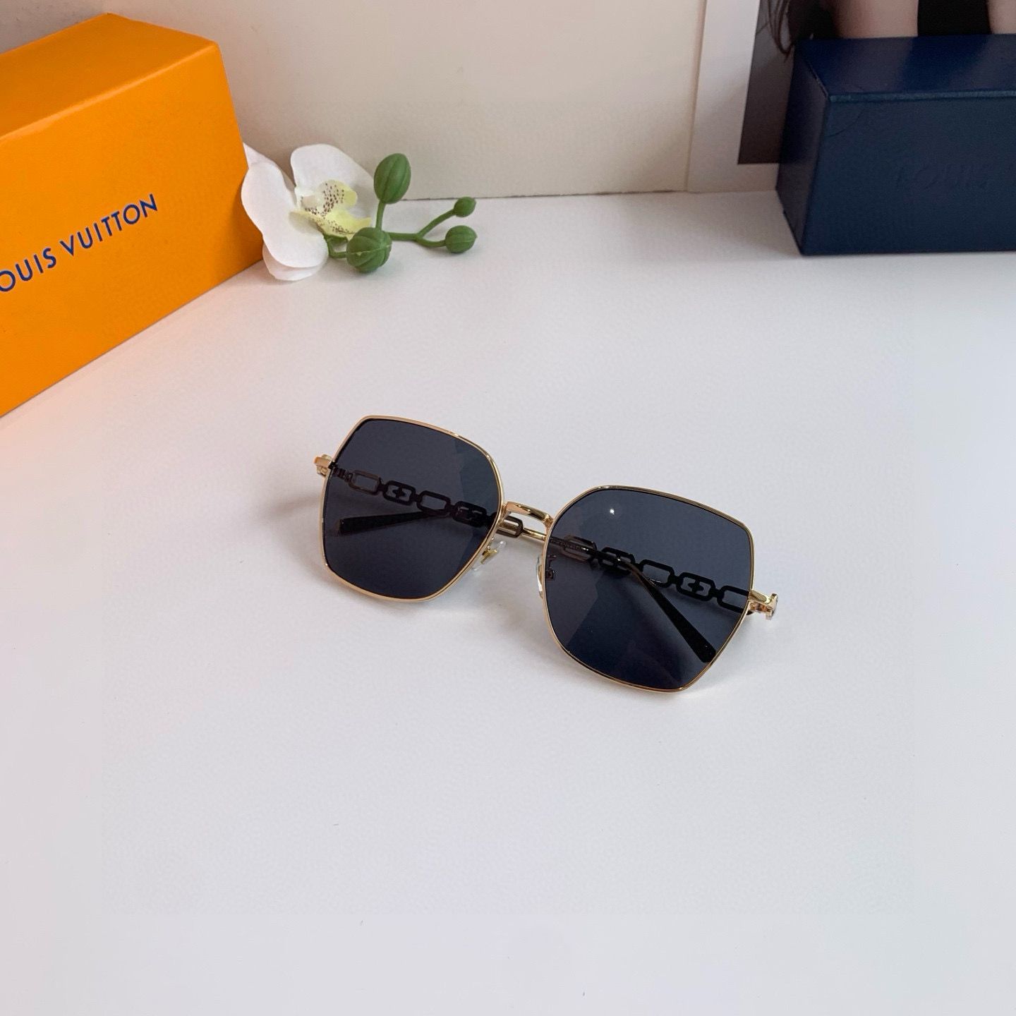 限定☆極美品 LOUIS VUITTON ルイヴィトン レディース サングラス