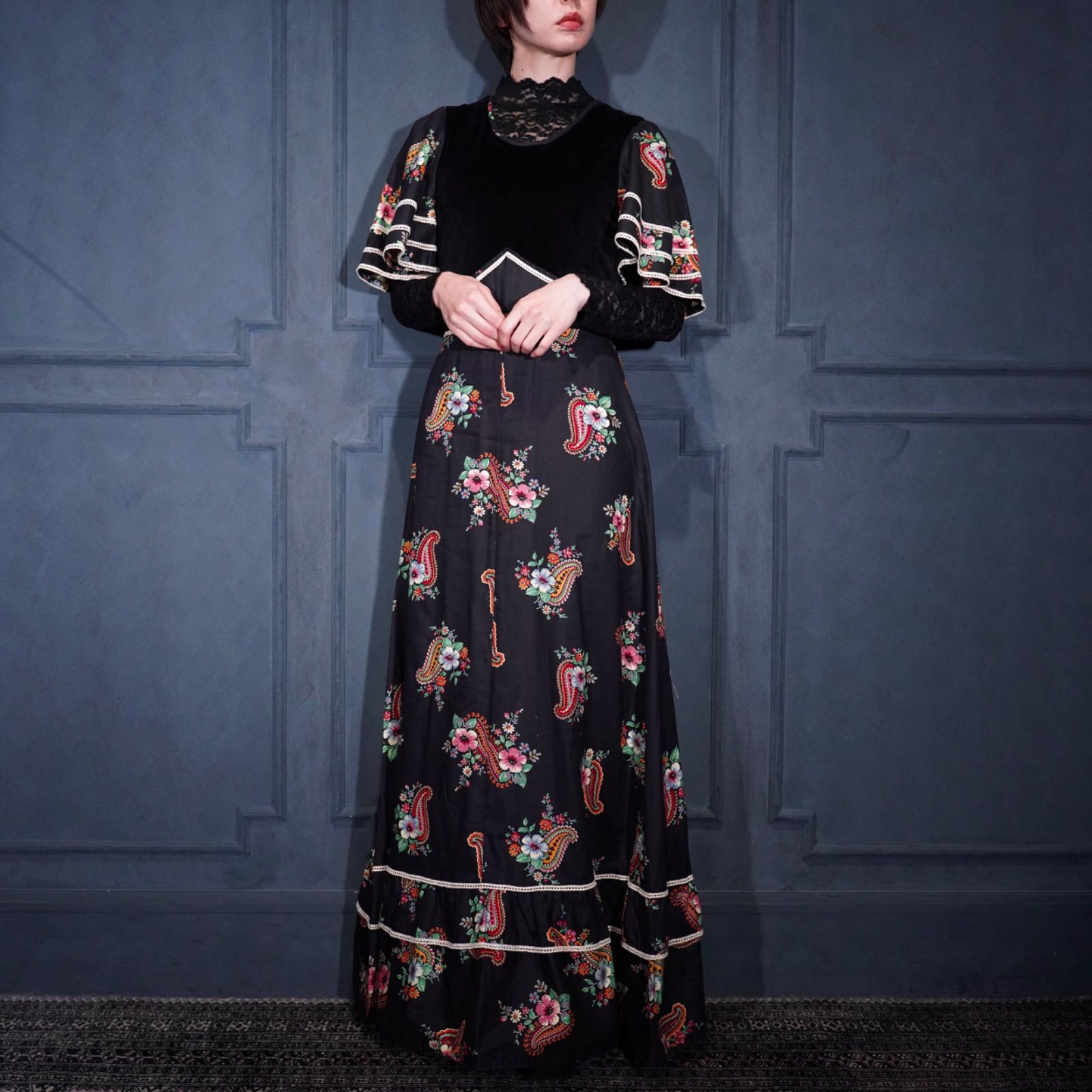 EU VINTAGE FLOWER PATTERNED BACK RIBBON TRIPLE FRILL SLEEVE VELOUR SWITCHED DESIGN ONE PIECE|ヨーロッパ古着お花柄バッグリボントリプルフリル袖ベロア切替ワンピース