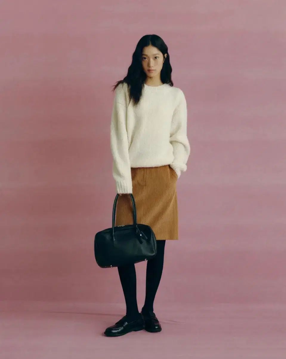 販売済み 【公式品】2NE1 ペンライト 韓国版 ホワイト（G1079） 2ne1