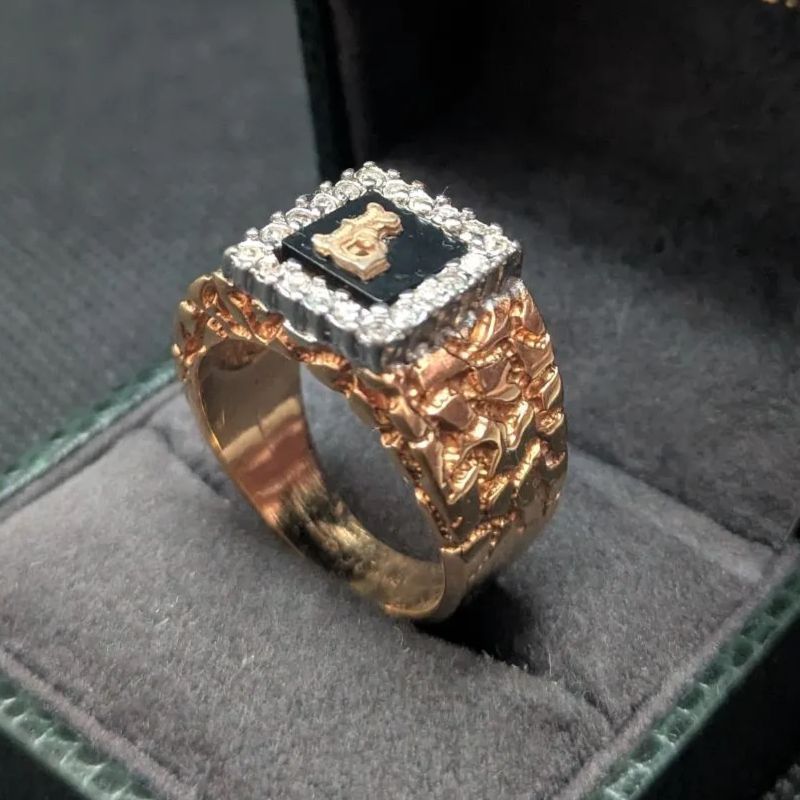 特大24号 イニシャルリング L 18 KGE 金メッキ 13 g ナゲット 印台 ヒップホップ ストリート メンズ 指輪 ラッパー